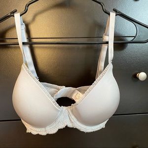 NEW Calvin Klein 32DD Bra